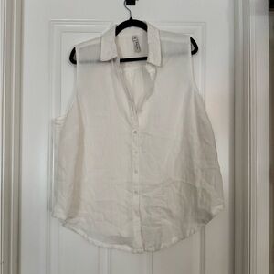 Torrid White Sleeveless Top 0 (oversized)